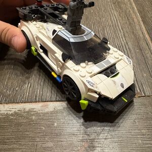LEGO KOENESIG CAR